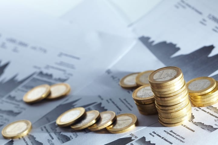 「国際的な金融取引、為替レートの影響」のアイキャッチ画像