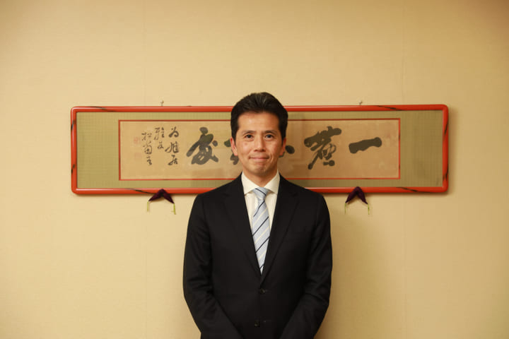 「東京鳩居堂、360年超の“借家住まい”の精神<br>～宮中御用の合わせ香と、受け継がれる香りの営み～」のアイキャッチ画像