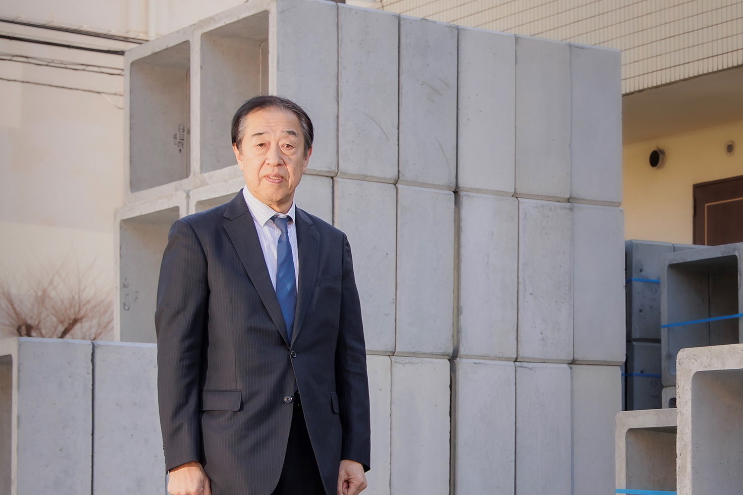 「林屋コンクリート工業の堅実経営と変化への挑戦<br>~牛車で運ぶ建材店からおよそ100年。受け継がれる経営理念~」のアイキャッチ画像